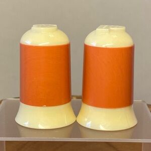 🧂MCM Vintage Unmarked Salt & Pepper Shakers
